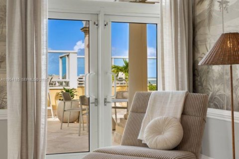 Condominio en venta en Key Biscayne, Florida, 5 dormitorios, 783.63 m2 № 2027185 - foto 30