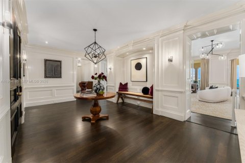 Condominio en venta en Key Biscayne, Florida, 5 dormitorios, 783.63 m2 № 2027185 - foto 2