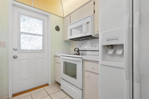 Condo in Longboat Key, Florida, 2 bedrooms  № 1908077 - photo 10
