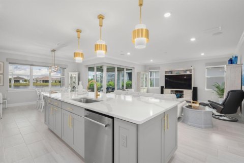 Villa ou maison à vendre à Port St. Lucie, Floride: 3 chambres, 260.87 m2 № 2087149 - photo 6