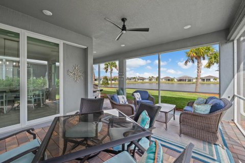 Villa ou maison à vendre à Port St. Lucie, Floride: 3 chambres, 260.87 m2 № 2087149 - photo 27
