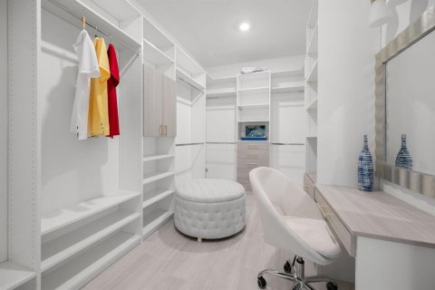 Villa ou maison à vendre à Port St. Lucie, Floride: 3 chambres, 260.87 m2 № 2087149 - photo 22