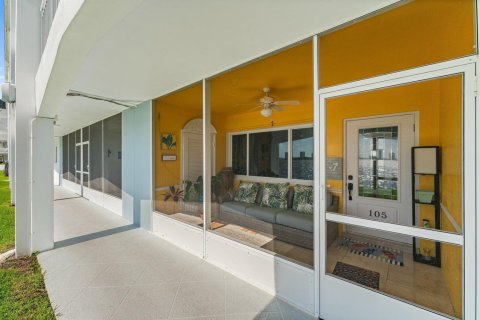 Condominio en venta en North Palm Beach, Florida, 1 dormitorio, 62.43 m2 № 2077781 - foto 4