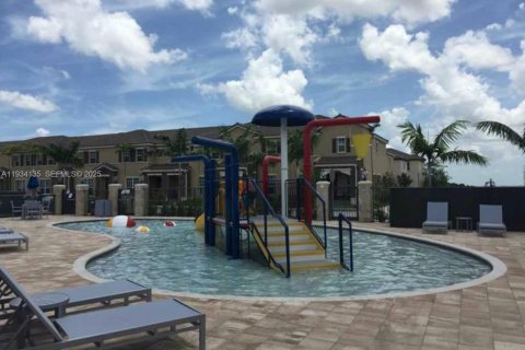 Снять в аренду кондоминиум в Майами, Флорида 74.32м2, № 1992419 - фото 15