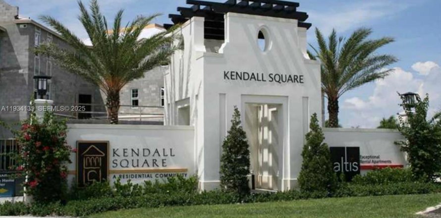 Студия в кондо в Майами, Флорида № 1992419