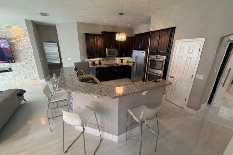 Villa ou maison à vendre à Orlando, Floride: 4 chambres, 221.85 m2 № 2227889 - photo 5