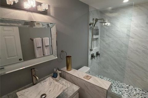 Villa ou maison à vendre à Orlando, Floride: 4 chambres, 221.85 m2 № 2227889 - photo 9
