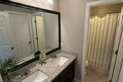Villa ou maison à vendre à Orlando, Floride: 4 chambres, 221.85 m2 № 2227889 - photo 11