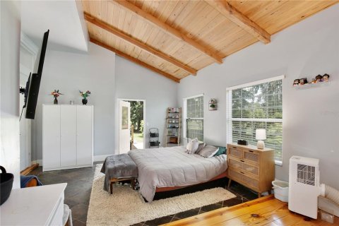 House in Apopka, Florida 5 bedrooms, 394.09 sq.m. № 1876802 - photo 29