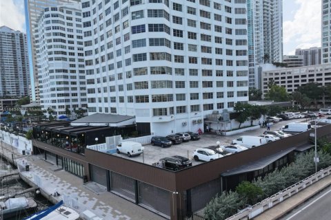 Immobilier commercial à vendre à Miami, Floride № 1841314 - photo 6