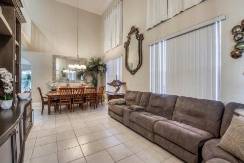 Villa ou maison à vendre à Riviera Beach, Floride: 4 chambres, 249.81 m2 № 2187087 - photo 4