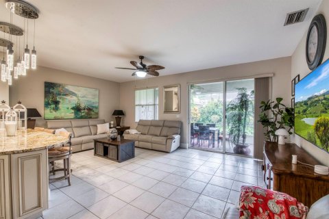 Villa ou maison à vendre à Riviera Beach, Floride: 4 chambres, 249.81 m2 № 2187087 - photo 8