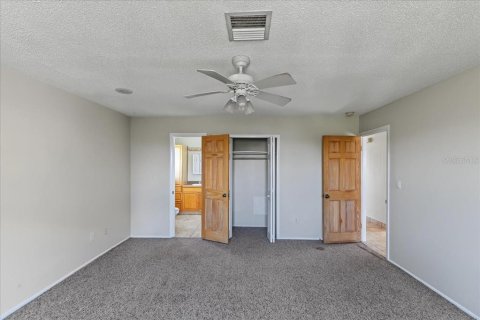 Casa en venta en New Smyrna Beach, Florida, 4 dormitorios, 149.11 m2 № 2386499 - foto 17