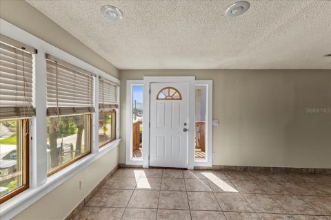 Casa en venta en New Smyrna Beach, Florida, 4 dormitorios, 149.11 m2 № 2386499 - foto 6