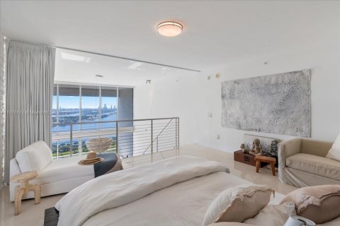 Copropriété à vendre à Miami, Floride: 2 chambres, 177.07 m2 № 1979647 - photo 14