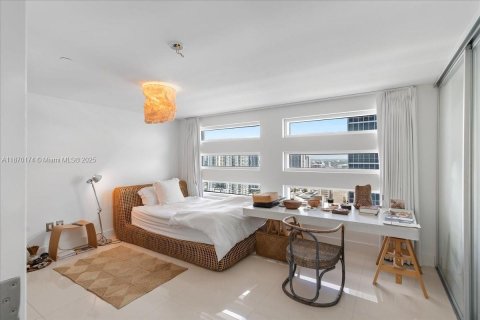 Copropriété à vendre à Miami, Floride: 2 chambres, 177.07 m2 № 1979647 - photo 17