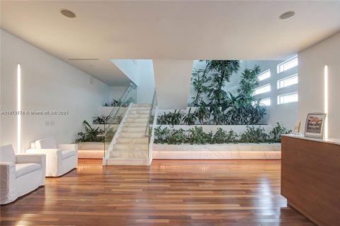 Copropriété à vendre à Miami, Floride: 2 chambres, 177.07 m2 № 1979647 - photo 28