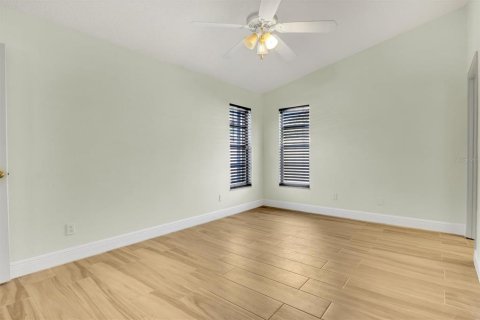 Villa ou maison à louer à Clearwater, Floride: 3 chambres, 140.56 m2 № 2148516 - photo 16