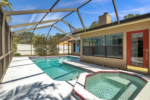 Villa ou maison à louer à Clearwater, Floride: 3 chambres, 140.56 m2 № 2148516 - photo 12