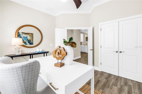 Townhouse in Saint Petersburg, Florida 4 bedrooms, 179.67 sq.m. № 2093288 - photo 19