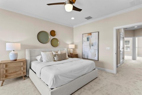 Townhouse in Saint Petersburg, Florida 4 bedrooms, 179.67 sq.m. № 2093288 - photo 27