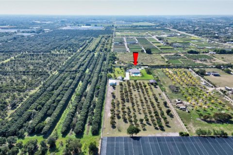 Villa ou maison à vendre à Homestead, Floride: 5 chambres, 281.87 m2 № 2023684 - photo 16