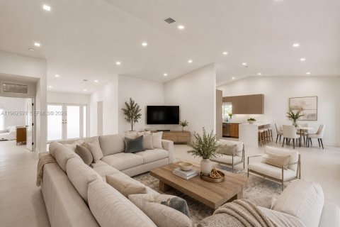 Villa ou maison à vendre à Homestead, Floride: 5 chambres, 281.87 m2 № 2023684 - photo 4