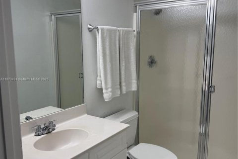 Copropriété à louer à Sunny Isles Beach, Floride: 2 chambres, 136.57 m2 № 1924249 - photo 13