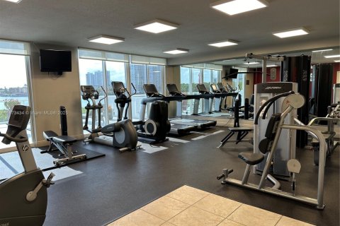 Copropriété à louer à Sunny Isles Beach, Floride: 2 chambres, 136.57 m2 № 1924249 - photo 6