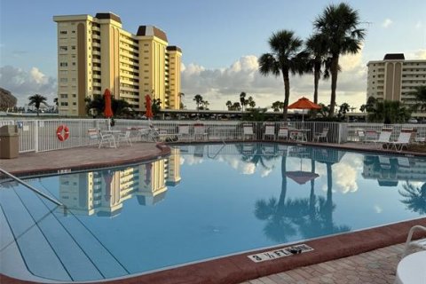 Condominio en venta en Saint Petersburg, Florida, 2 dormitorios, 97.08 m2 № 1802870 - foto 1