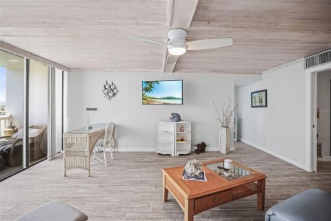 Copropriété à louer à Treasure Island, Floride: 1 chambre, 82.22 m2 № 2167694 - photo 10