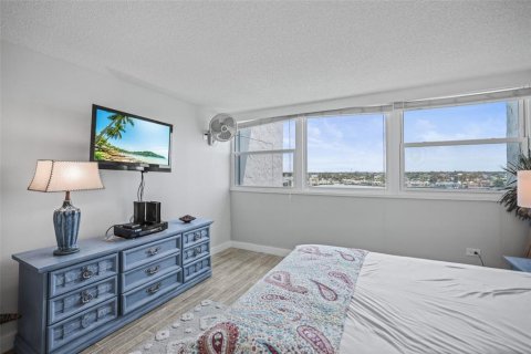 Copropriété à louer à Treasure Island, Floride: 1 chambre, 82.22 m2 № 2167694 - photo 18