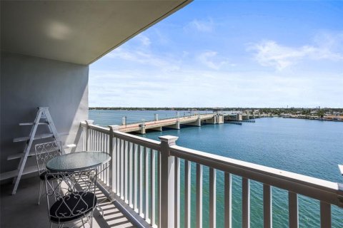 Copropriété à louer à Treasure Island, Floride: 1 chambre, 82.22 m2 № 2167694 - photo 5