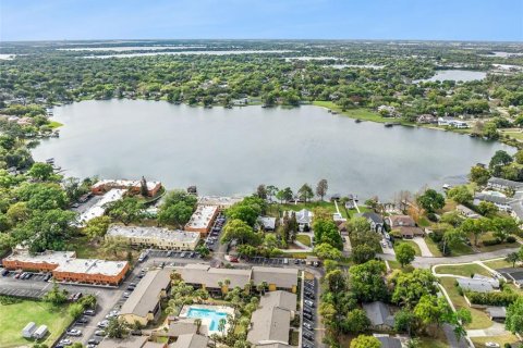 Condo in Orlando, Florida, 1 bedroom № 2211529 - photo 24