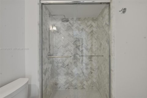 Copropriété à vendre à Miami Beach, Floride: 2 chambres, 85.56 m2 № 2044256 - photo 16