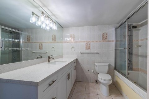 Copropriété à louer à Miami Beach, Floride: 3 chambres, 154.22 m2 № 2027753 - photo 19