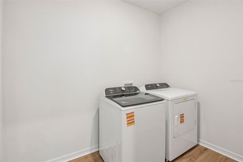 Casa en venta en Dade City, Florida, 4 dormitorios, 232.53 m2 № 2227995 - foto 20
