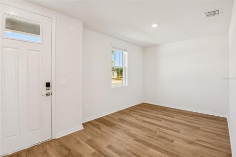 Casa en venta en Dade City, Florida, 4 dormitorios, 232.53 m2 № 2227995 - foto 4