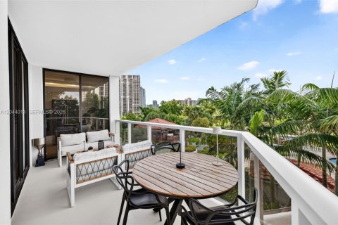 Copropriété à vendre à Aventura, Floride: 3 chambres, 193.24 m2 № 2187853 - photo 22