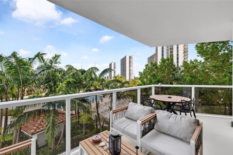 Copropriété à vendre à Aventura, Floride: 3 chambres, 193.24 m2 № 2187853 - photo 21