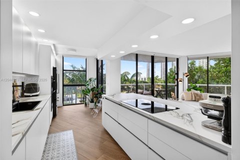 Copropriété à vendre à Aventura, Floride: 3 chambres, 193.24 m2 № 2187853 - photo 15
