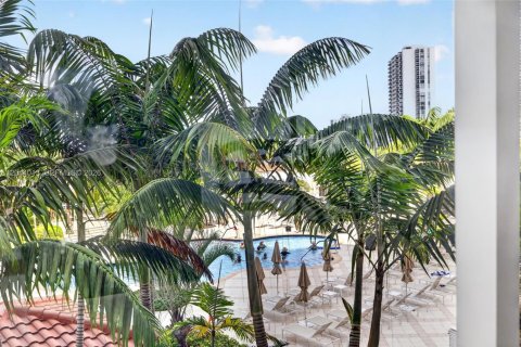 Copropriété à vendre à Aventura, Floride: 3 chambres, 193.24 m2 № 2187853 - photo 26
