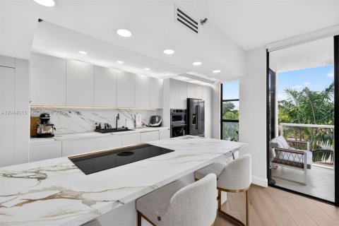 Copropriété à vendre à Aventura, Floride: 3 chambres, 193.24 m2 № 2187853 - photo 13