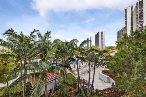 Copropriété à vendre à Aventura, Floride: 3 chambres, 193.24 m2 № 2187853 - photo 25