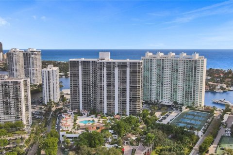 Copropriété à vendre à Aventura, Floride: 3 chambres, 193.24 m2 № 2187853 - photo 6