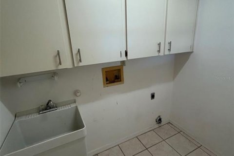Купить виллу или дом в Юстис, Флорида 10 комнат, 141.95м2, № 2285458 - фото 7