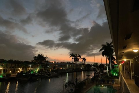Condominio en venta en Fort Lauderdale, Florida, 2 dormitorios, 102.84 m2 № 1041005 - foto 1