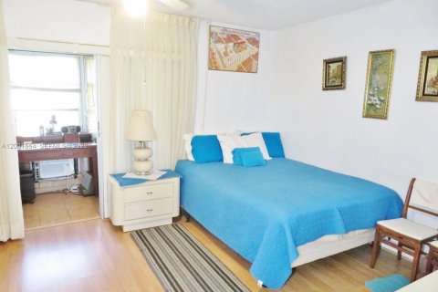 Copropriété à louer à West Palm Beach, Floride: 1 chambre, 57.13 m2 № 2193270 - photo 9