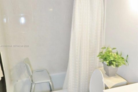 Copropriété à louer à West Palm Beach, Floride: 1 chambre, 57.13 m2 № 2193270 - photo 10
