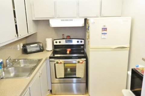 Copropriété à louer à West Palm Beach, Floride: 1 chambre, 57.13 m2 № 2193270 - photo 6